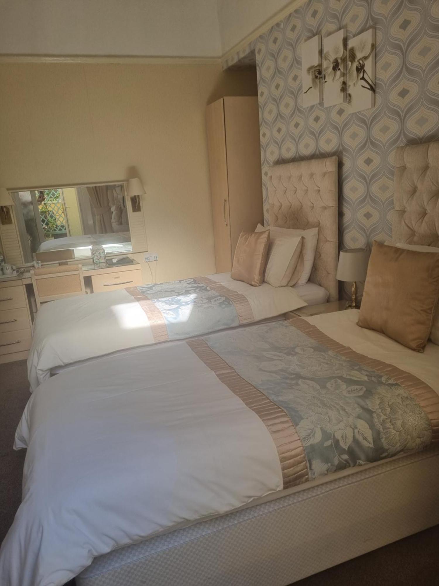 The Sands Hotel Paignton Bagian luar foto