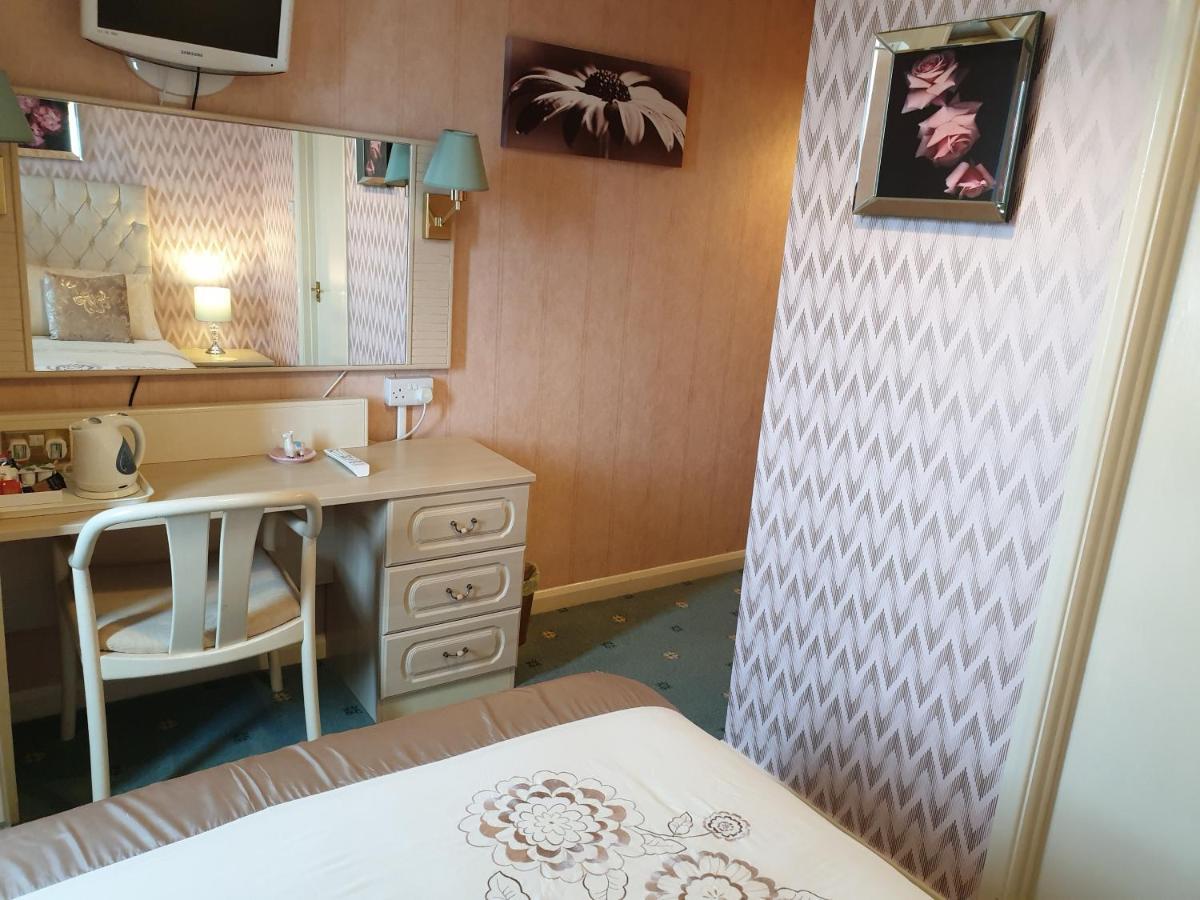 The Sands Hotel Paignton Bagian luar foto